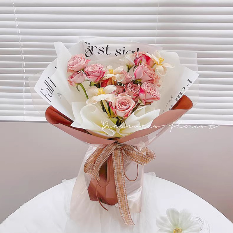MYHC-53 Amor unilateral à primeira vista Decoração em inglês Papel de embrulho de flores de plástico