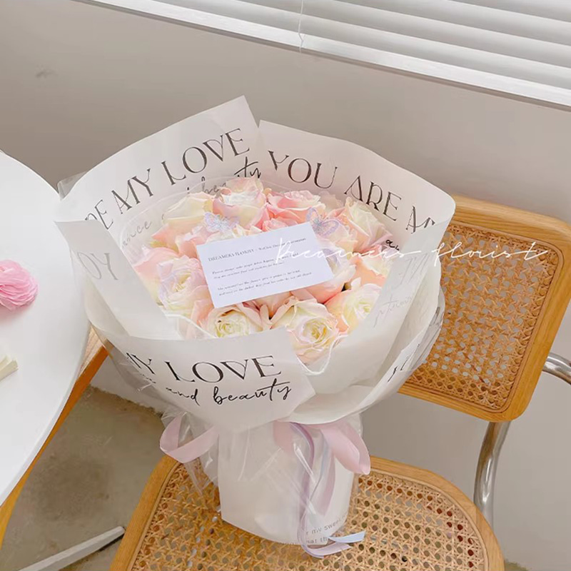 MYHC-53 Amor unilateral à primeira vista Decoração em inglês Papel de embrulho de flores de plástico