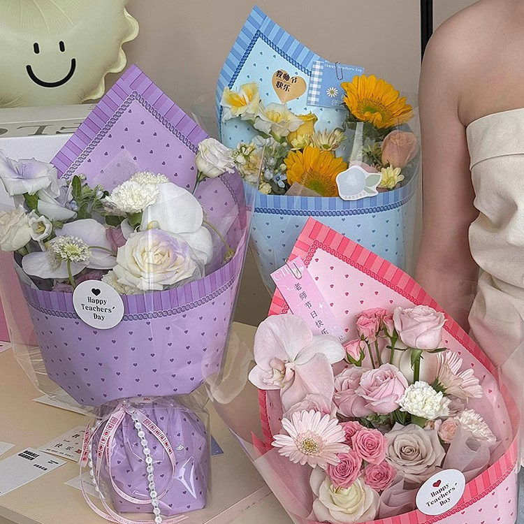 Filme de empacotamento plástico da flor da cor brilhante do vestido da princesa MYHC-65