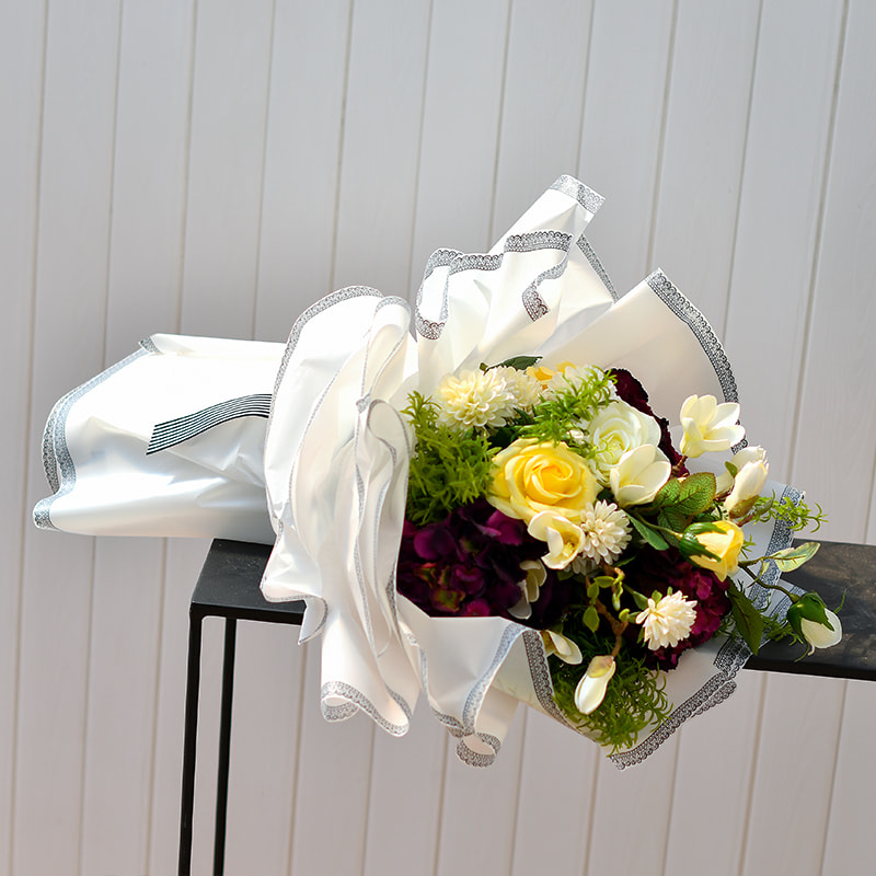 Papel de embrulho de flor fosco rendado