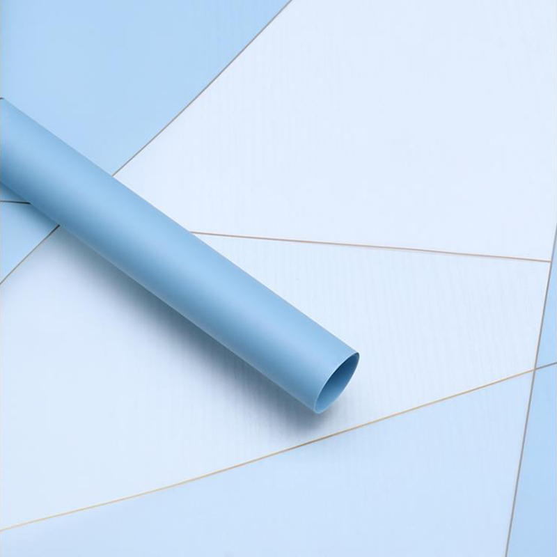 Buquê de flores à prova d'água envolvendo nosso papel com linha magnética