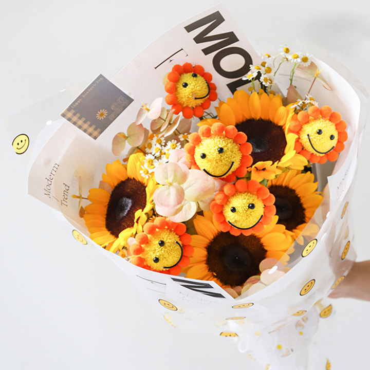 Papel de embrulho de flores com rosto sorridente de celofane OPP