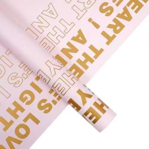 Papel de embrulho com palavras artísticas