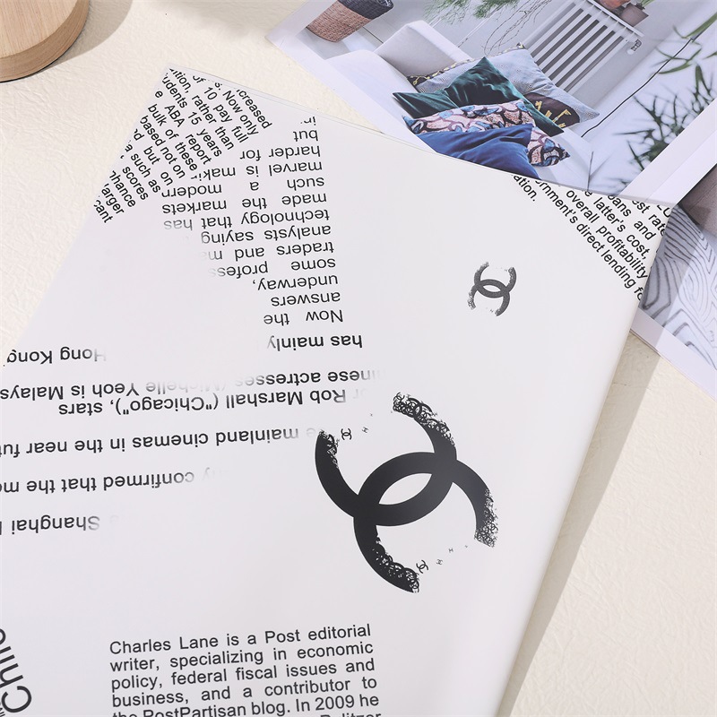 Papel de embrulho da marca Chanel