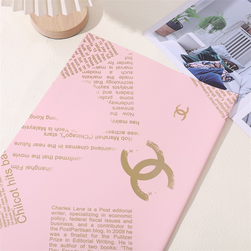 Papel de embrulho da marca Chanel