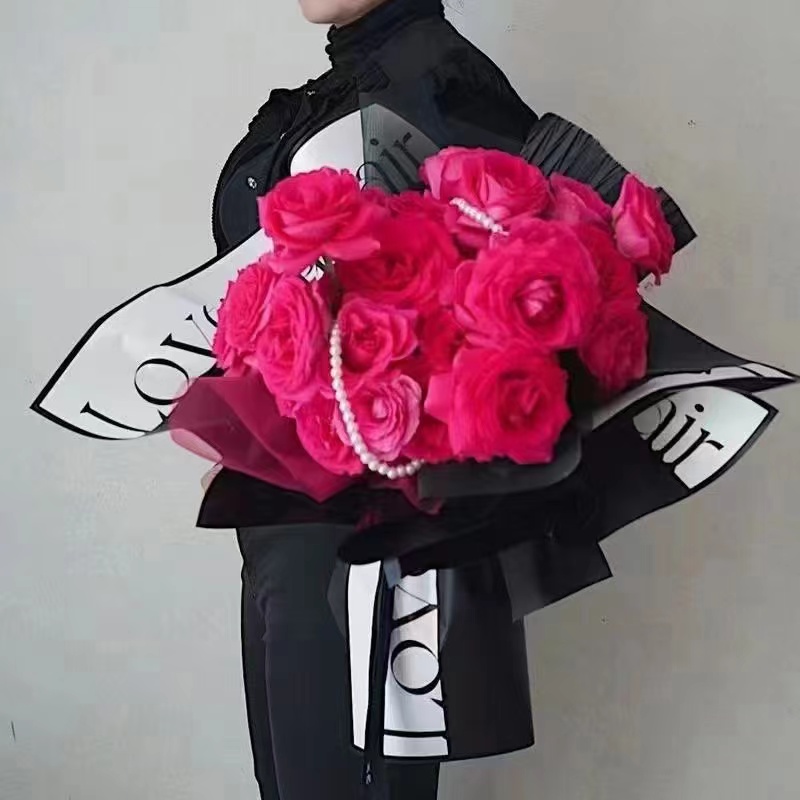 Papel de embrulho de buquê eterno de Cynthia