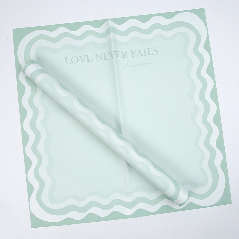 Papel de embrulho de flores sólidas com borda ondulada