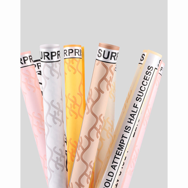 Papel de embrulho de flores da marca Hera em uma variedade de cores