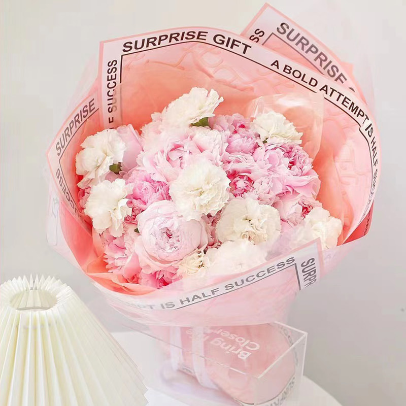 Papel de embrulho de flores da marca Hera em uma variedade de cores