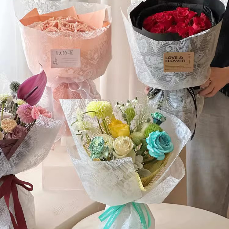 Papel de embrulho de flores Nuosha em vários padrões e estilos