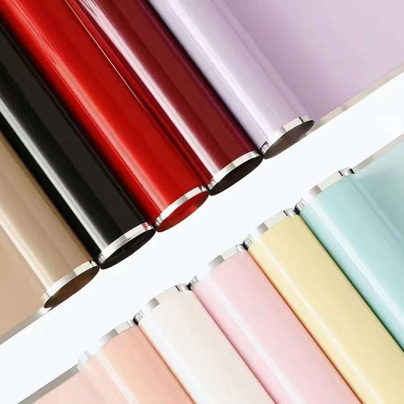 Papel de embrulho de flores com filme brilhante de água de íon prateado