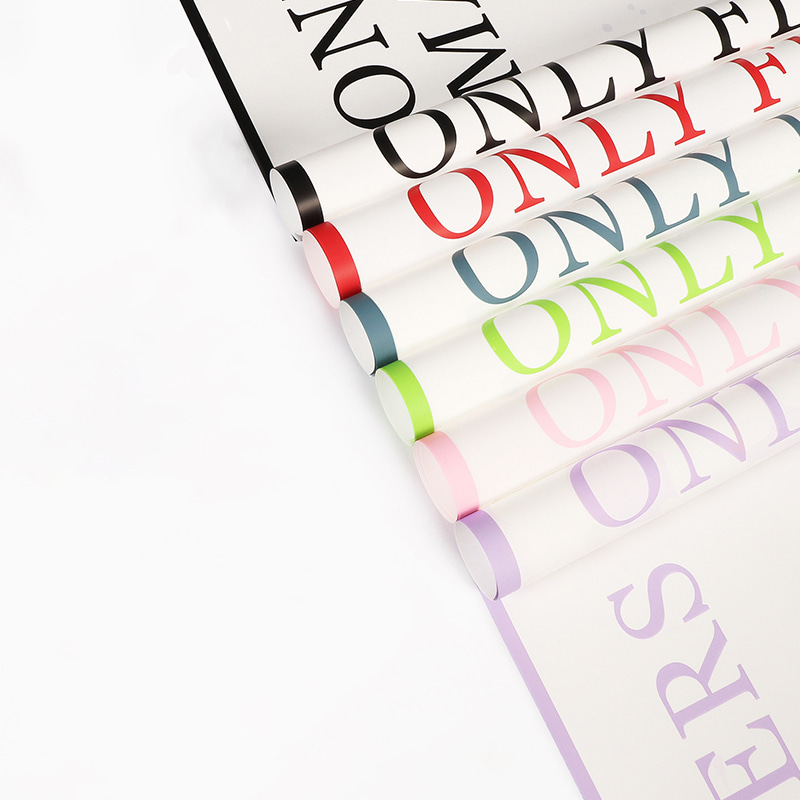 Papel de embrulho floral impresso em inglês
